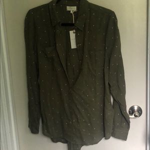 Lucky brand longsleeve button up two pocket blouse